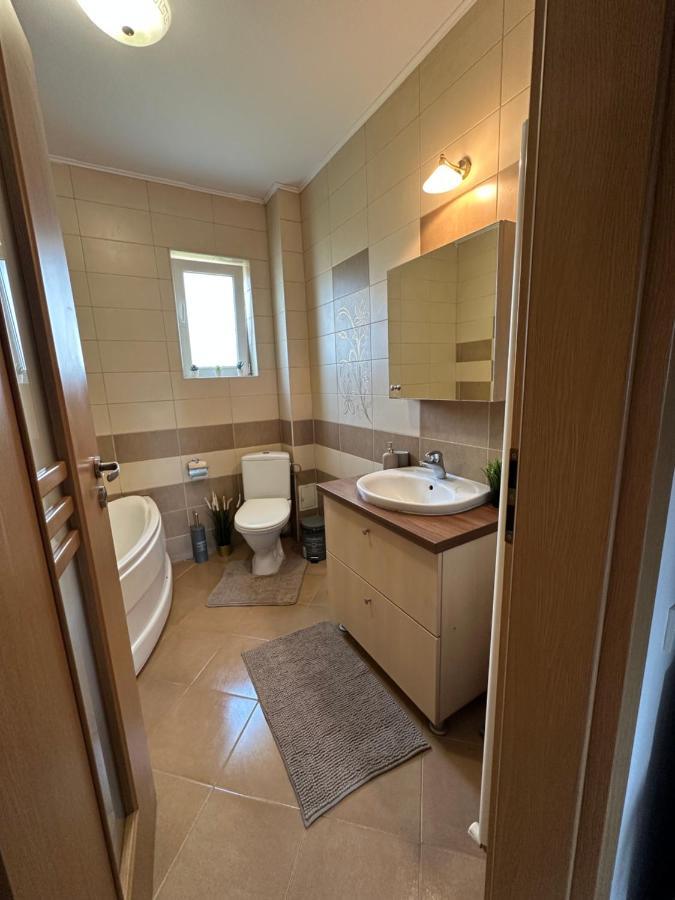 Appartement Apartament Iris à Sibiu Extérieur photo