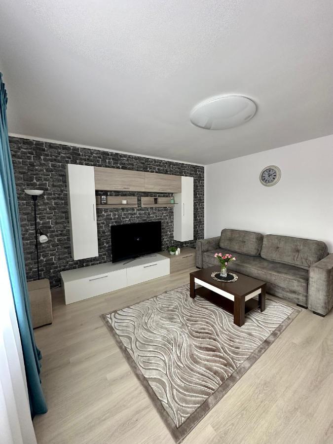 Appartement Apartament Iris à Sibiu Extérieur photo