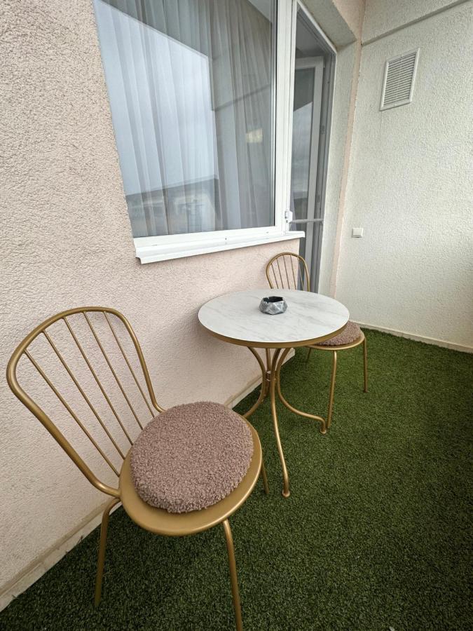 Appartement Apartament Iris à Sibiu Extérieur photo